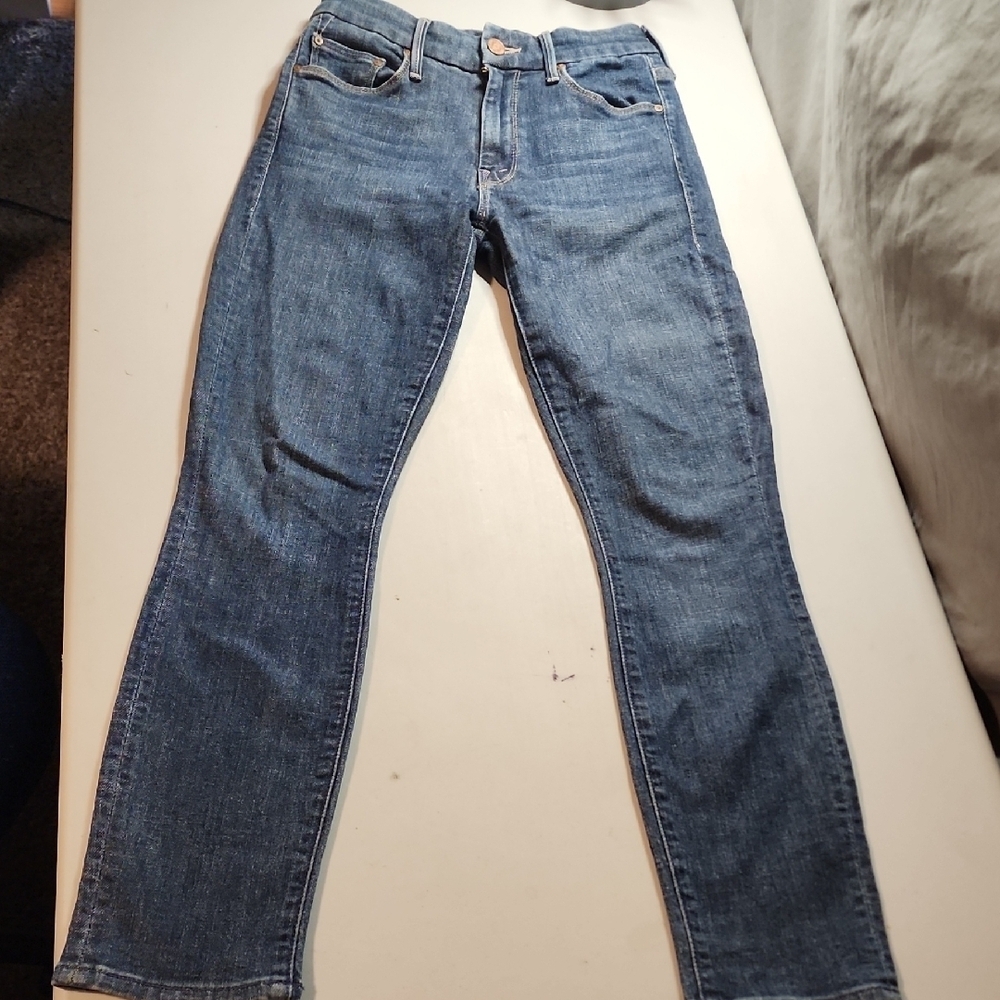 MOTHER Looker Crop In Size 23 Jeans - Picture 6 of 7